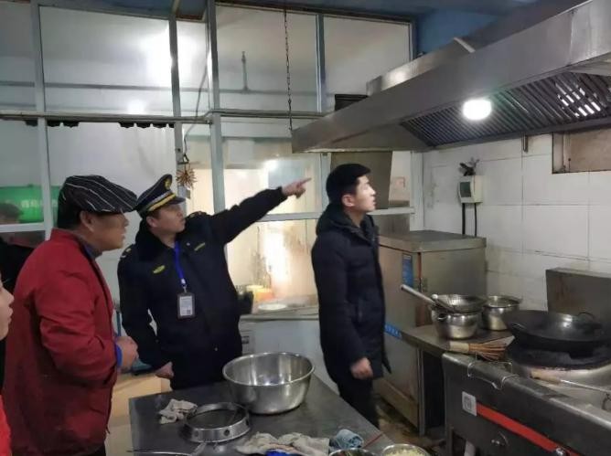 油煙凈化器，油煙凈化設(shè)備，油煙凈化機