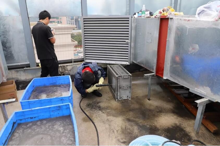油煙凈化器，油煙凈化設(shè)備，油煙凈化機