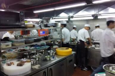 油煙凈化器，油煙凈化設(shè)備，油煙凈化機(jī)