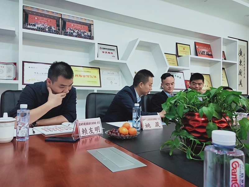 油煙凈化器，油煙凈化設(shè)備，油煙凈化機(jī)