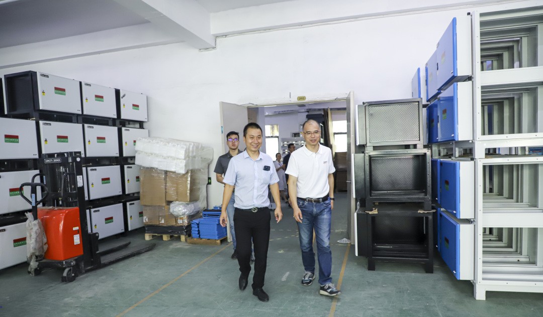 油煙凈化器，油煙凈化設(shè)備，油煙凈化機(jī)